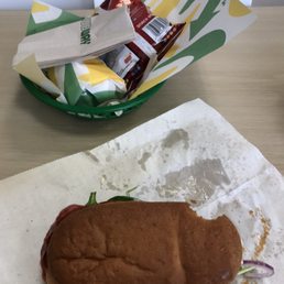 A gluten free bun....I'm ecstatic... Only a dollar extra. A gluten free bun....I'm ecstatic... Only a dollar extra.