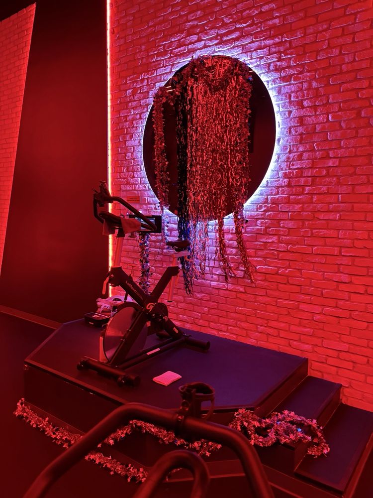 Mountainside Fitness Frank Lloyd Wright