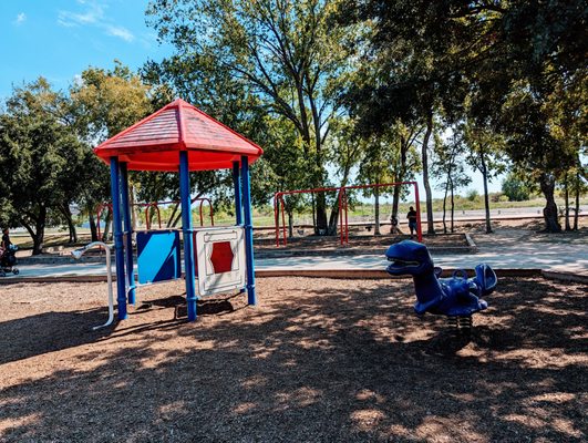 Arthur Storey Park by null