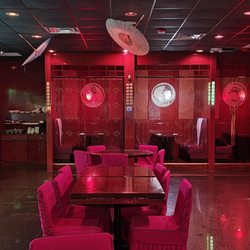 Ichiban Hibachi Steakhouse and Sushi Bar - Partial view of the non-hibachi dining room