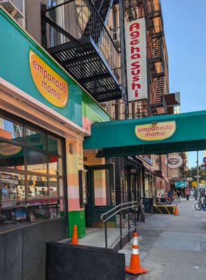 Empanada Mama Times Square (40th St) by null