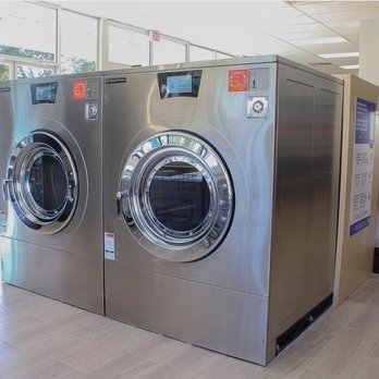 Sunny Bubbles Laundry - Laundromat Near Me - Tampa, Florida