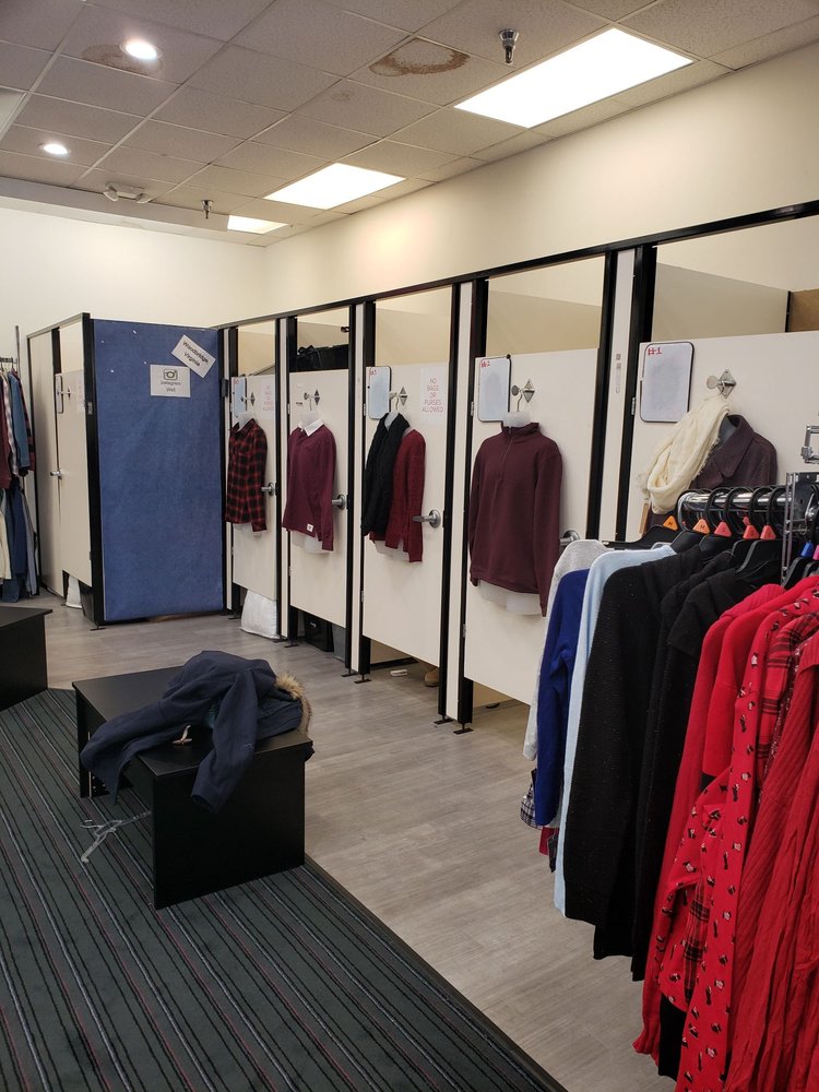 BRANDZ OUTLET Updated September 2024 13293 Worth Ave, Woodbridge