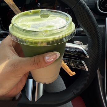 Comet Over Delphi - Matcha latte - Coffee & Tea Near Me - Highland Park, California