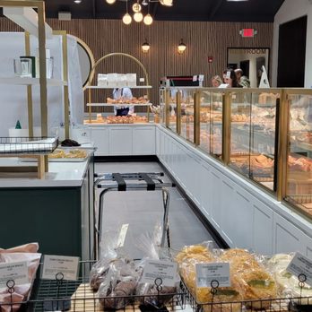 Tous Les Jours - The big inner area of goodies.  You walk around it with a tray and tongs to choose - Bakeries Near Me - Chantilly, Virginia
