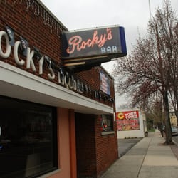Rocky's Bar & Grill