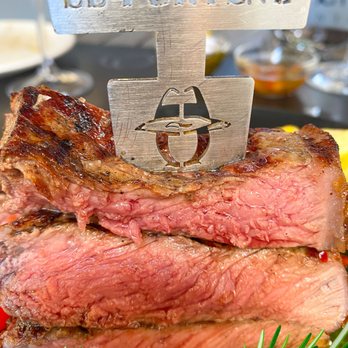 El Porteño - LOMO BAJO TRINCHADO EN "EL PORTEÑO" - Steakhouses Near Me - Valencia, V El Porteño - LOMO BAJO TRINCHADO EN "EL PORTEÑO" - Steakhouses Near Me - Valencia, V