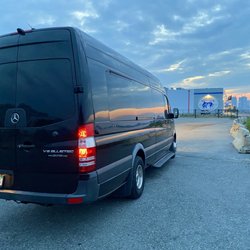 JB Livery Service - Sprinter party bus
