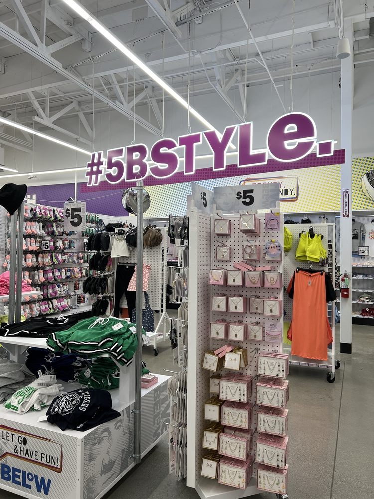 FIVE BELOW Updated September 2024 1355 N McDowell Blvd, Petaluma