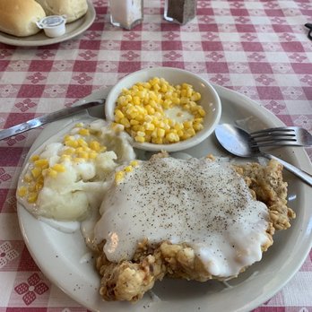 Hiway 77 Cafe - My awesome CFS that remained piping hot throughout our meal. - Soup Near Me - Rosebud, Texas