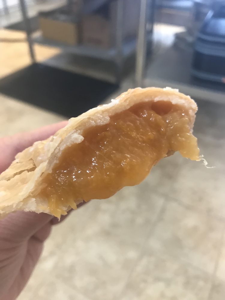 Hinkle Produce & Fried Pies Logo