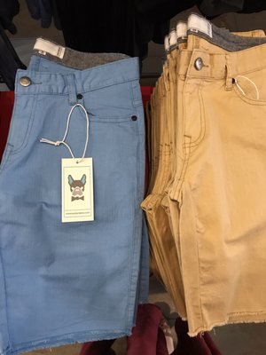 Brick & Mortar by null