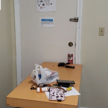 Leamington Hotel - Precaution for break in, rinky loose screwed lock - Hotels Near Me - Miami, Florida