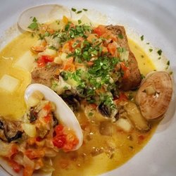 Roberto’s Ristorante Italiano - Red Snapper