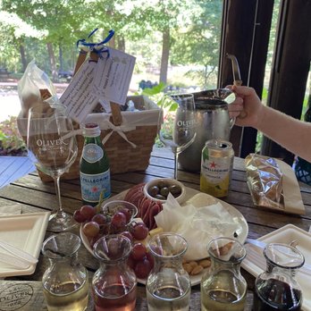Oliver Winery - Picnic Experience :) - Wineries Near Me - Bloomington, Indiana