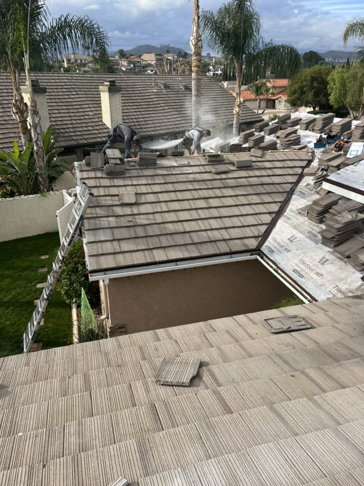 Slide of Double Eagle Roofing & Waterproofing