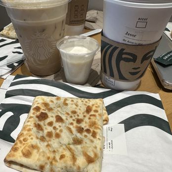Starbucks - Coffee & Tea Near Me - Selma, Texas Starbucks - Coffee & Tea Near Me - Selma, Texas