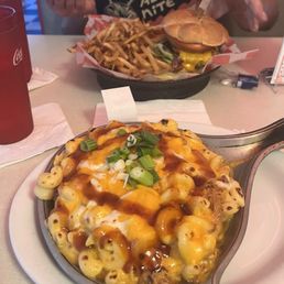 Bbq Pork Mac & Cheese Cheeseburger & Fries Bbq Pork Mac & Cheese Cheeseburger & Fries
