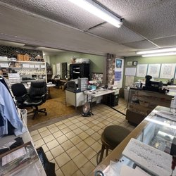 Regatta Men's Wear - And a fuller wide angle view of the interior.
