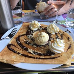 Les Pieds dans l'Plat - A dessert worth fighting for.