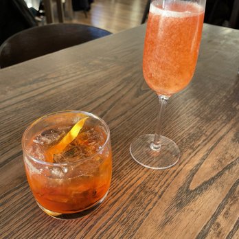 Como - Drinks - Italian Near Me - Kirkland, Washington