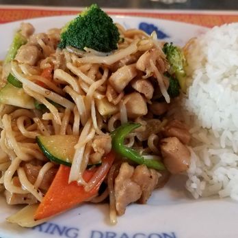 Peking Dragon Restaurant - Chicken chow mein - Chinese Near Me - Dana Point, California Peking Dragon Restaurant - Chicken chow mein - Chinese Near Me - Dana Point, California