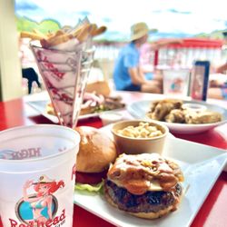 Redhead Lakeside Grill - Backyard burger