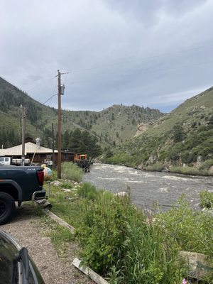 The Mishawaka by null