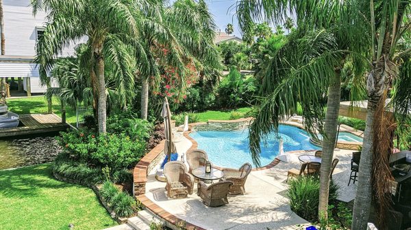 Orellana's Lawn & Garden