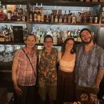 Pint + Jigger - New friends - Beer Bar Near Me - Honolulu, Hawaii Pint + Jigger - New friends - Beer Bar Near Me - Honolulu, Hawaii