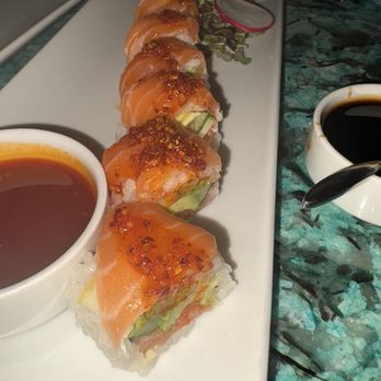 Koi - Los Angeles - Orenji Roll - Japanese Near Me - Los Angeles, California