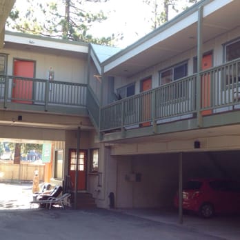 Mellow Mountain Hostel - Main entrance (looking out) and the community room/office. A nice airy place! - Hostels Near Me - South Lake Tahoe, California Mellow Mountain Hostel - Main entrance (looking out) and the community room/office. A nice airy place! - Hostels Near Me - South Lake Tahoe, California