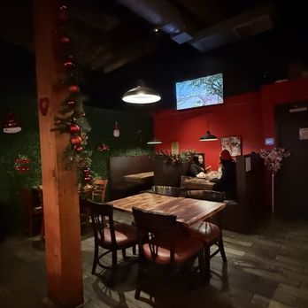 Nom Nom Asian Tapas and Bar - Interio - Chicken Wings Near Me - Portland, Oregon Nom Nom Asian Tapas and Bar - Interio - Chicken Wings Near Me - Portland, Oregon