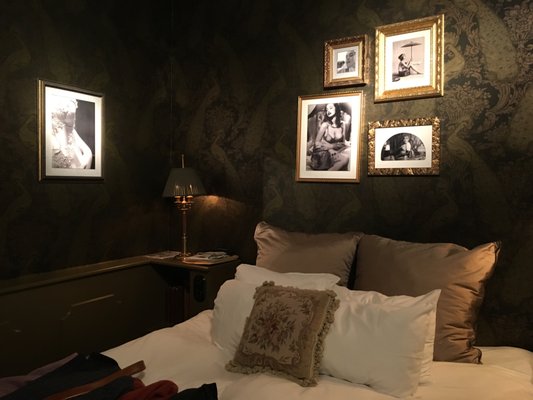 Hotel Pigalle by null