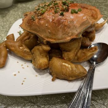 Harborview Restaurant & Bar - Live crab with salt and pepper - Dim Sum Near Me - San Francisco, California Harborview Restaurant & Bar - Live crab with salt and pepper - Dim Sum Near Me - San Francisco, California