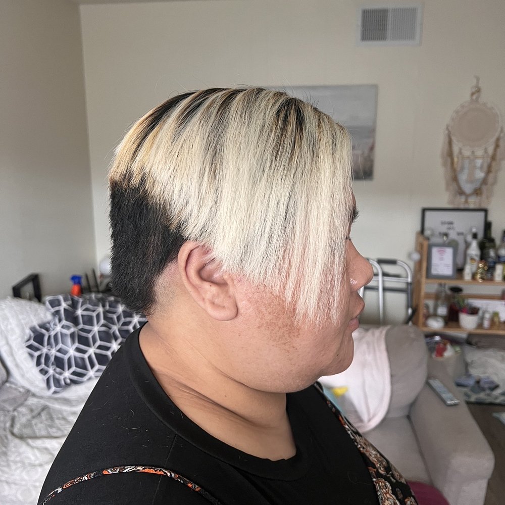 Supercuts - Straight line down ?? Where is the layer and volume - Hair Salons Near Me - Atwater, California