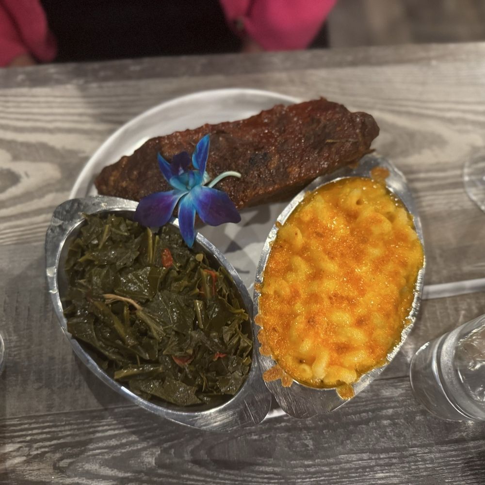 Sweet T's Southern Eatery - Short Rib - Soul Food Near Me - Montclair, New Jersey Sweet T's Southern Eatery - Short Rib - Soul Food Near Me - Montclair, New Jersey