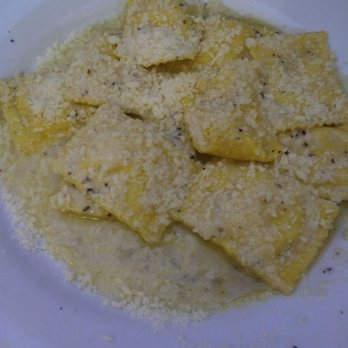 Su e Giu Cucina Romana - Ravioli in the sauce of the house. Perfetto - Italian Near Me - Rome, RM Su e Giu Cucina Romana - Ravioli in the sauce of the house. Perfetto - Italian Near Me - Rome, RM
