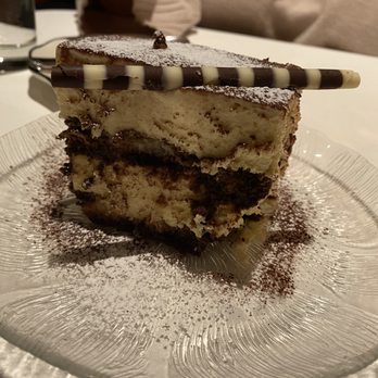 Caruso's Grocery - Classic Tiramisu - Italian Near Me - Washington, DC, District of Columbia
