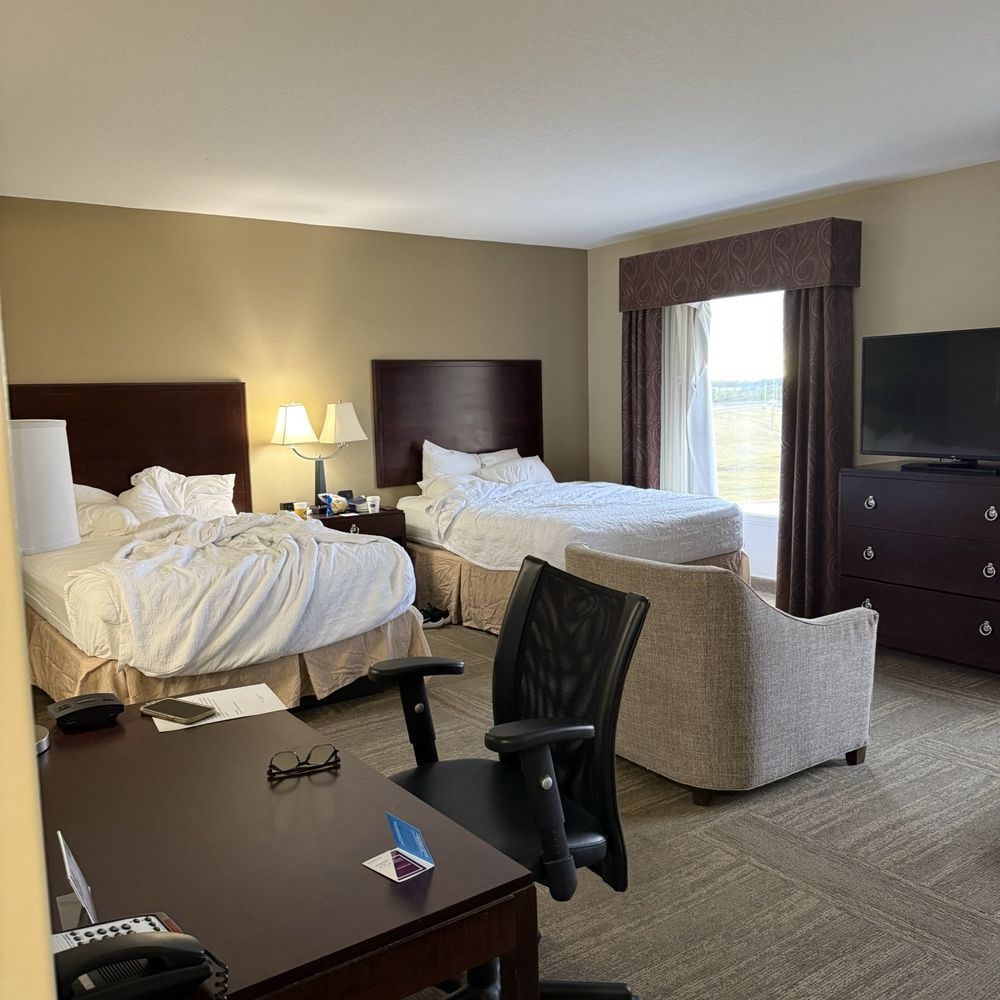 Hampton Inn & Suites Brunswick - Hotels Near Me - Brunswick, Georgia Hampton Inn & Suites Brunswick - Hotels Near Me - Brunswick, Georgia