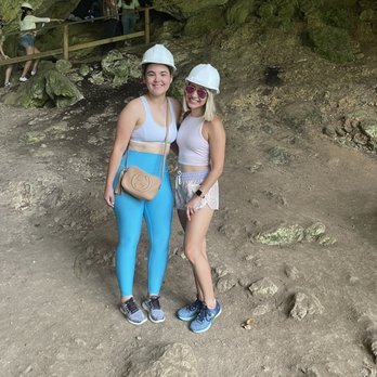 Cueva Ventana - Hiking Near Me