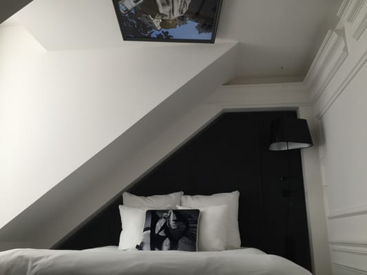 Vertigo Hotel by null