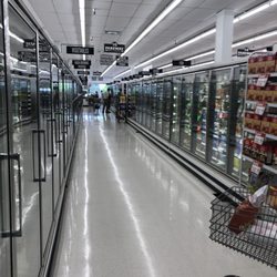 Fareway Stores - A well run grocery store.