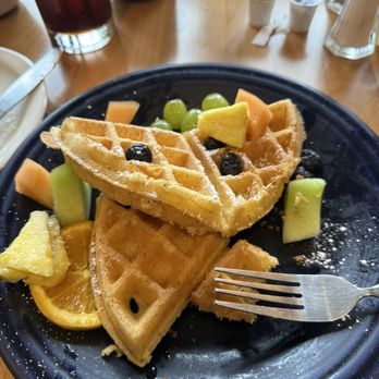 Little Rooster Cafe - Lemon poppy seed with fresh fruit! - Breakfast & Brunch Near Me - Manchester Center, Vermont Little Rooster Cafe - Lemon poppy seed with fresh fruit! - Breakfast & Brunch Near Me - Manchester Center, Vermont