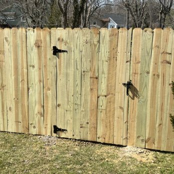 Parris fencing - Privacy fence - Fences & Gates Near Me Parris fencing - Privacy fence - Fences & Gates Near Me