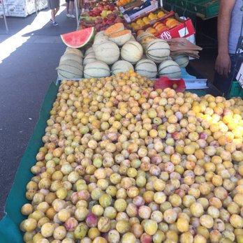 Carré aux Herbes - Farmers Market Near Me - Versailles, 78