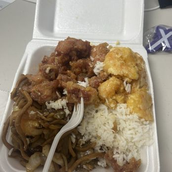Orient Express - lemon chicken with rice, prawns, and chow mein - Chinese Near Me - San Ramon, California
