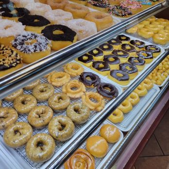 USA Donuts - Bakeries Near Me - San Antonio, Texas