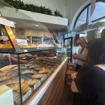 Okayama Kobo Bakery & Cafe - Bakeries Near Me - Honolulu, Hawaii