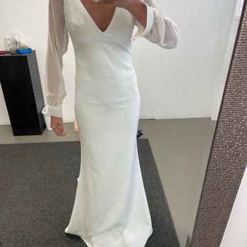 Tailored In White - Sewing & Alterations Near Me - Scottsdale, Arizona Tailored In White - Sewing & Alterations Near Me - Scottsdale, Arizona